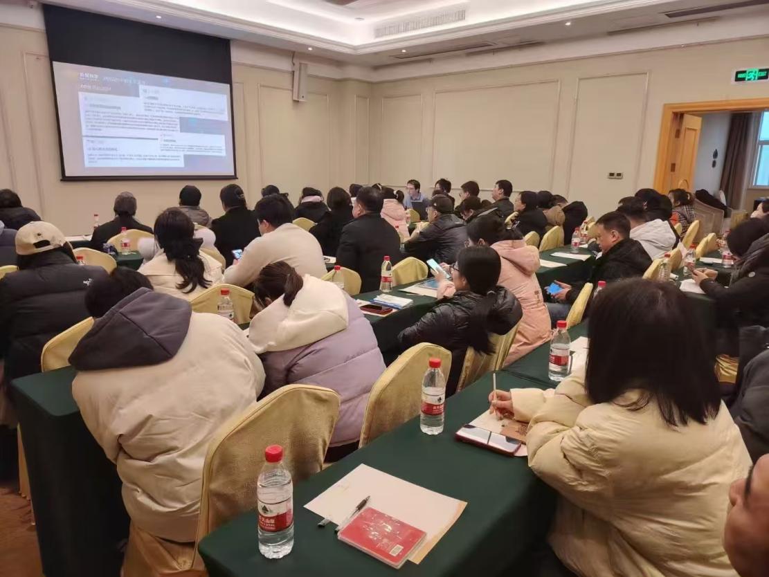 外貿(mào)團(tuán)隊(duì)技能提升培訓(xùn) 賦能數(shù)字化營(yíng)銷(xiāo)新篇章